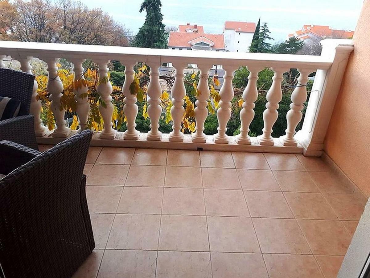 Apartments Boras Selce Exterior photo